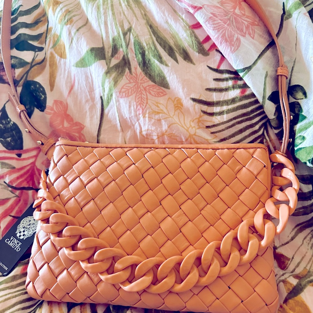 Vince Camuto Melon Adynal Style Shoulder Bag Crossbody! Acrylic Chain New - Picture 3 of 15